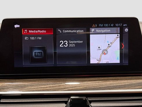 Used 2019 BMW 530i xDrive w/ Convenience Package image 14