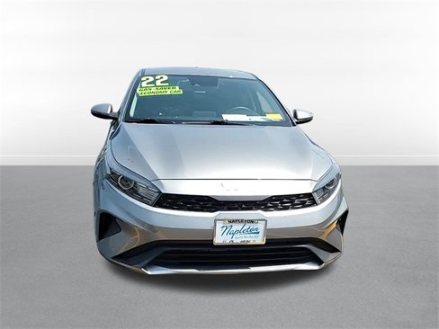 Used 2022 Kia Forte LXS w/ LXS Technology Package image 25