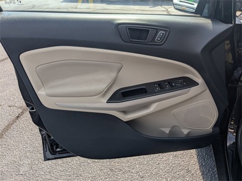 Used 2021 Ford EcoSport S image 11