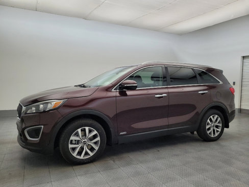 Used 2018 Kia Sorento LX image 2
