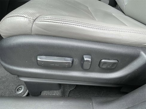 Used 2016 Honda CR-V EX-L image 16