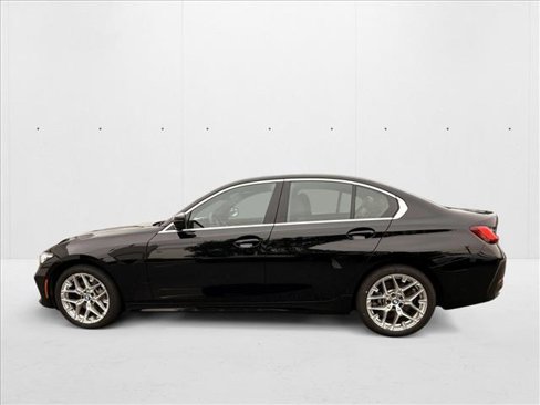 Used 2025 BMW 330i xDrive Sedan image 3
