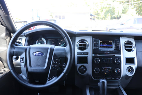 Used 2017 Ford Expedition EL XLT image 19