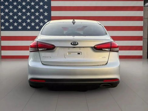 Used 2017 Kia Forte EX w/ EX Premium Plus Package image 6