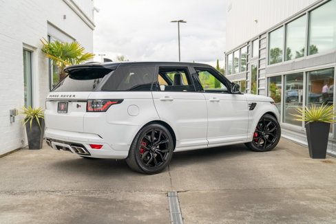 Used 2022 Land Rover Range Rover Sport SVR Carbon Edition image 13