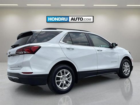 Used 2022 Chevrolet Equinox LT image 4