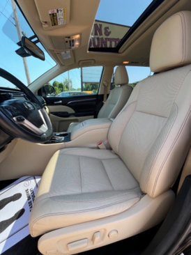 Used 2015 Toyota Highlander Limited image 18