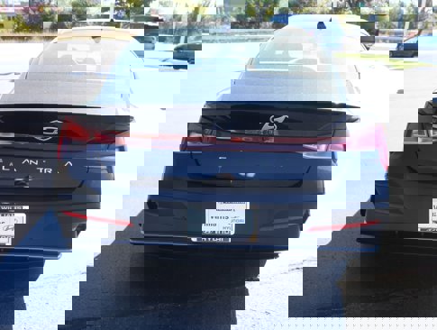 New 2025 Hyundai Elantra Sport image 6
