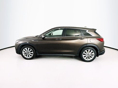 Used 2019 INFINITI QX50 Essential w/ Premium Heat Package image 4