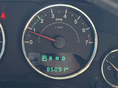 Used 2018 Jeep Wrangler Unlimited Sport image 15
