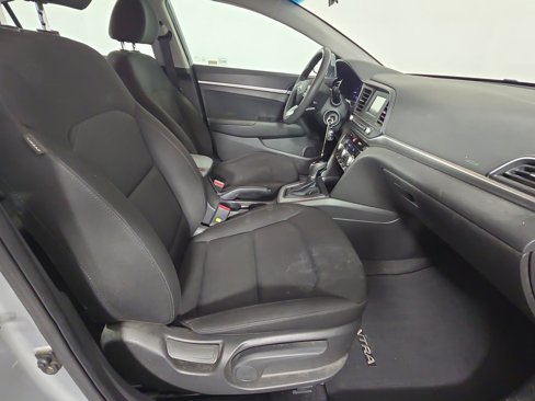 Used 2020 Hyundai Elantra SE w/ Cargo Package (C1) image 23