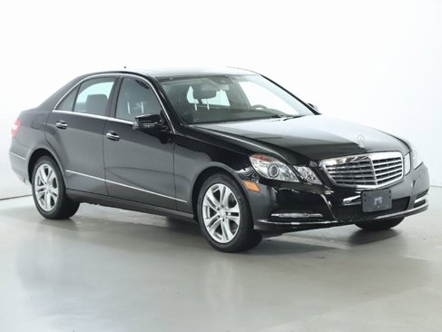 Used 2011 Mercedes-Benz E 350 4MATIC Sedan image 1