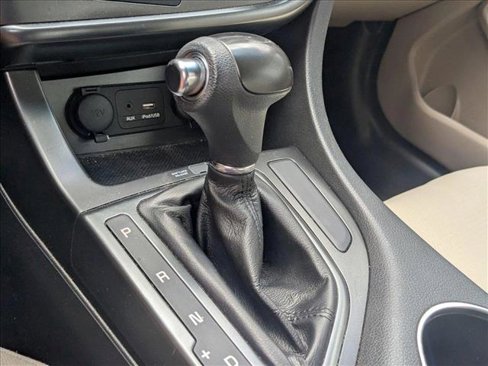 Used 2015 Kia Optima LX image 19