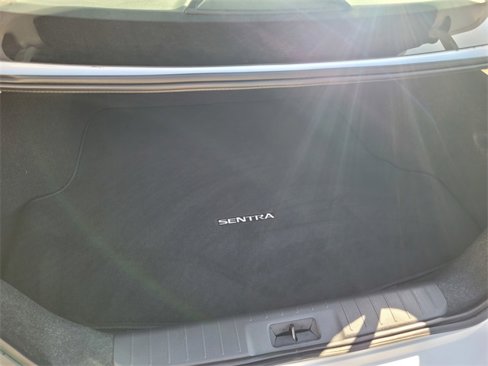 Used 2024 Nissan Sentra S image 25
