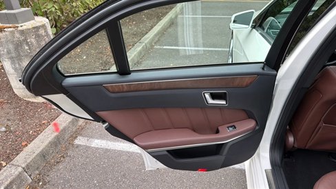 Used 2014 Mercedes-Benz E 350 Sedan image 20