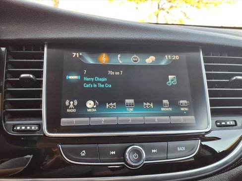 Used 2018 Buick Encore Preferred image 7