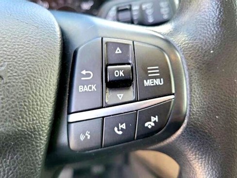 Used 2020 Ford Escape SE image 23