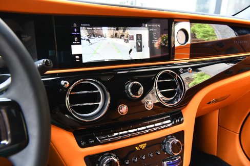 Certified 2024 Rolls-Royce Spectre w/ Spectre Launch Package image 17