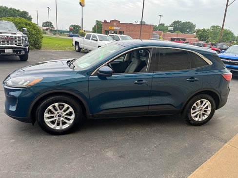 Used 2020 Ford Escape SE image 5