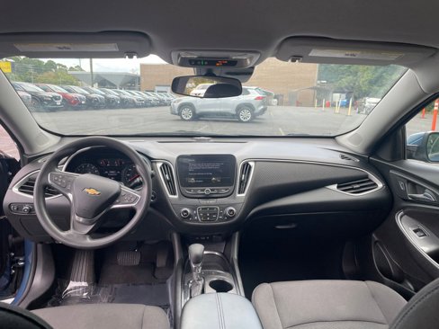Used 2024 Chevrolet Malibu LT image 29