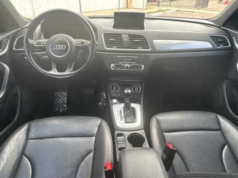 Used 2016 Audi Q3 2.0T Premium Plus image 32