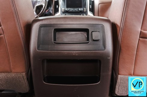 Used 2018 Chevrolet Silverado 1500 High Country image 34