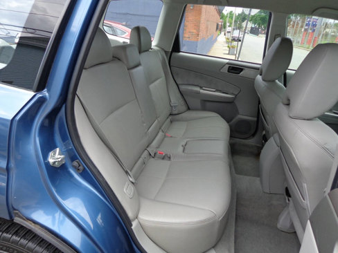 Used 2010 Subaru Forester 2.5X image 19