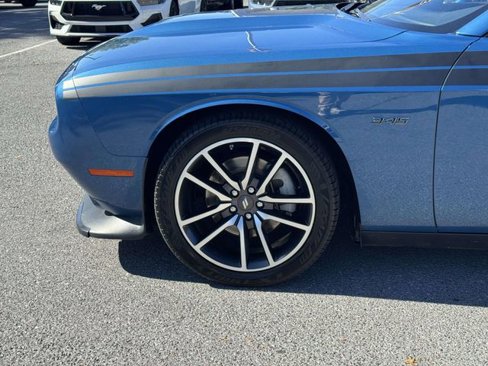 Used 2023 Dodge Challenger R/T image 10