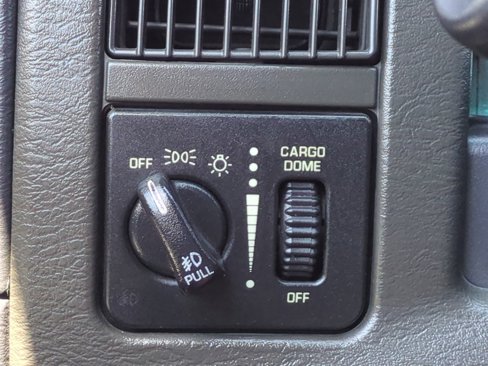 Used 2005 Dodge Ram 3500 Truck SLT w/ Quad Cab Big Horn Value Group image 28