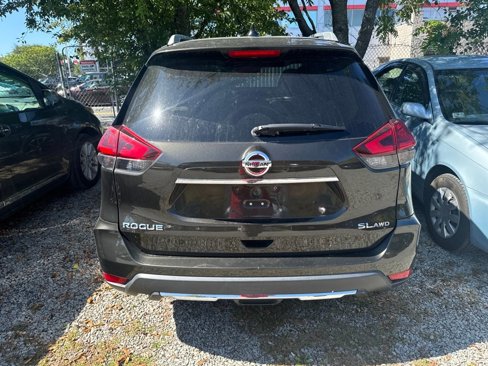Used 2017 Nissan Rogue SL w/ SL Premium Package image 8