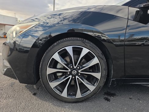 Used 2018 Nissan Maxima SR image 10
