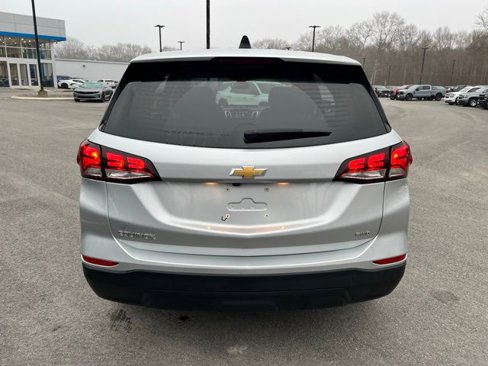 Used 2022 Chevrolet Equinox LS w/ LS Convenience Package image 7