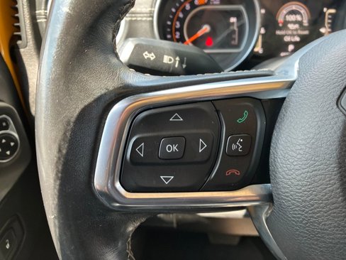 Used 2018 Jeep Wrangler Unlimited Sahara image 19