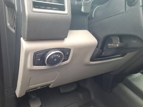 Used 2019 Ford F250 XL w/ Power Equipment Group image 26