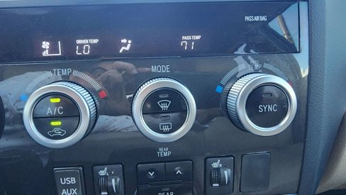 Used 2018 Toyota Sequoia Limited image 42
