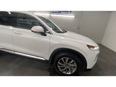Used 2020 Hyundai Santa Fe SEL w/ Convenience Package image 2