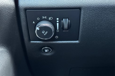 Used 2018 Jeep Grand Cherokee High Altitude image 32