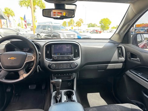 Used 2019 Chevrolet Colorado LT w/ LT Convenience Package image 15