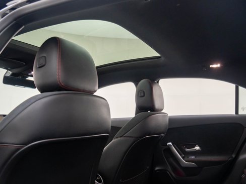 Certified 2022 Mercedes-Benz A 220 4MATIC image 18