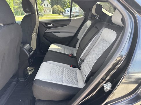 Used 2022 Chevrolet Equinox LS w/ LS Convenience Package image 12