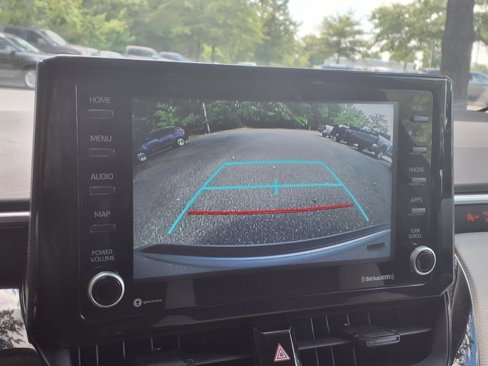 Used 2022 Toyota Corolla LE image 21