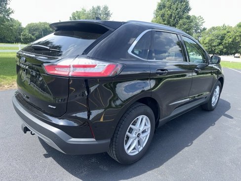 Used 2024 Ford Edge SEL w/ Convenience Package image 23