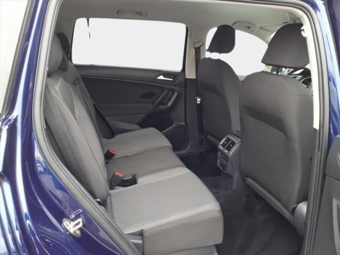 Used 2021 Volkswagen Tiguan S image 17