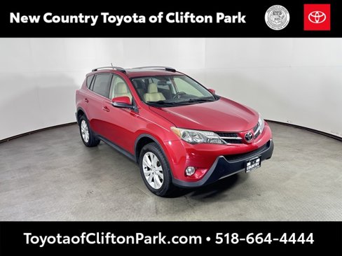 Used 2015 Toyota RAV4 Limited image 1