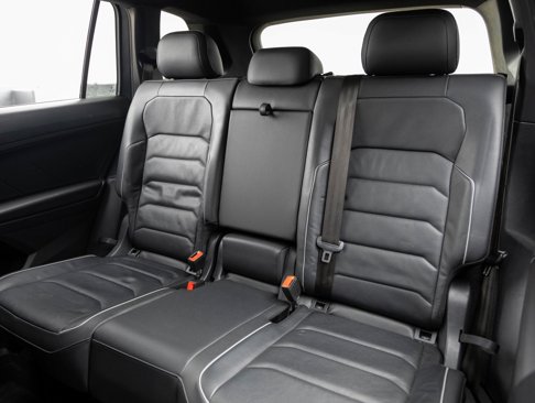 Used 2019 Volkswagen Tiguan SEL Premium R-Line image 22