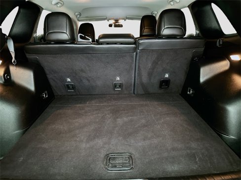 Used 2020 Jeep Cherokee Latitude Plus w/ Cold Weather Group image 20