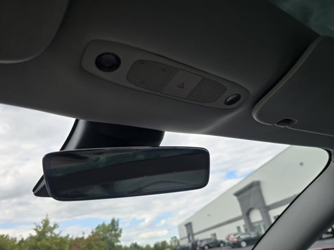 Used 2018 Tesla Model 3 Long Range image 55