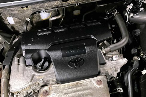 Used 2018 Toyota RAV4 LE image 32