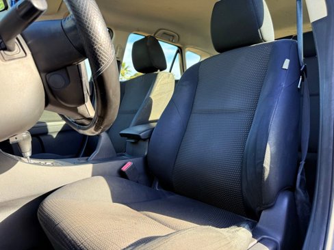 Used 2012 MAZDA MAZDA3 i Touring image 8