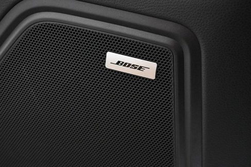 Certified 2025 Porsche Macan image 7